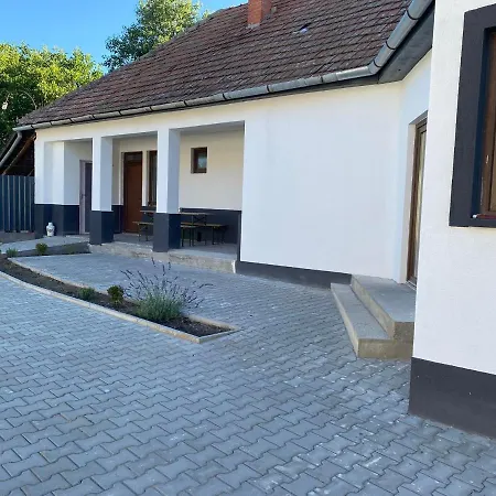 Апартаменты Patko Szallo